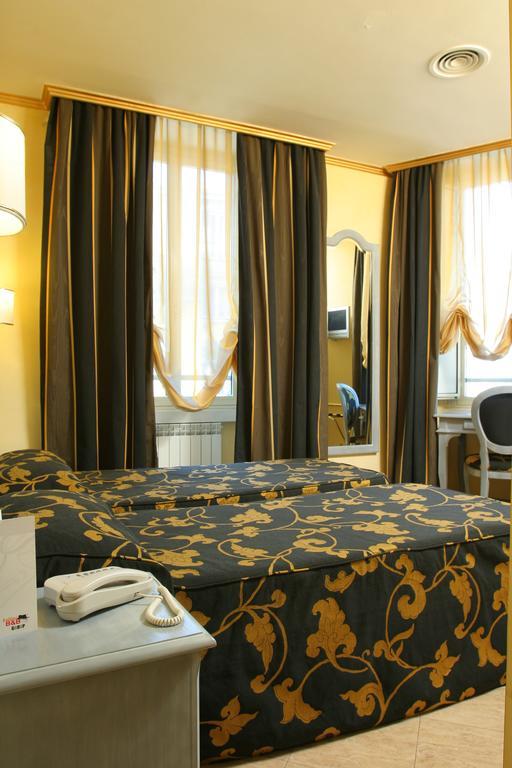 Fellini Hotel Rome