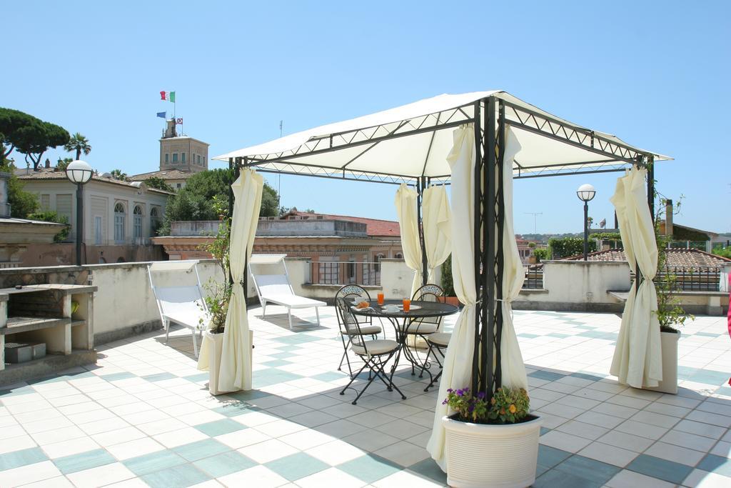 Fellini 3*